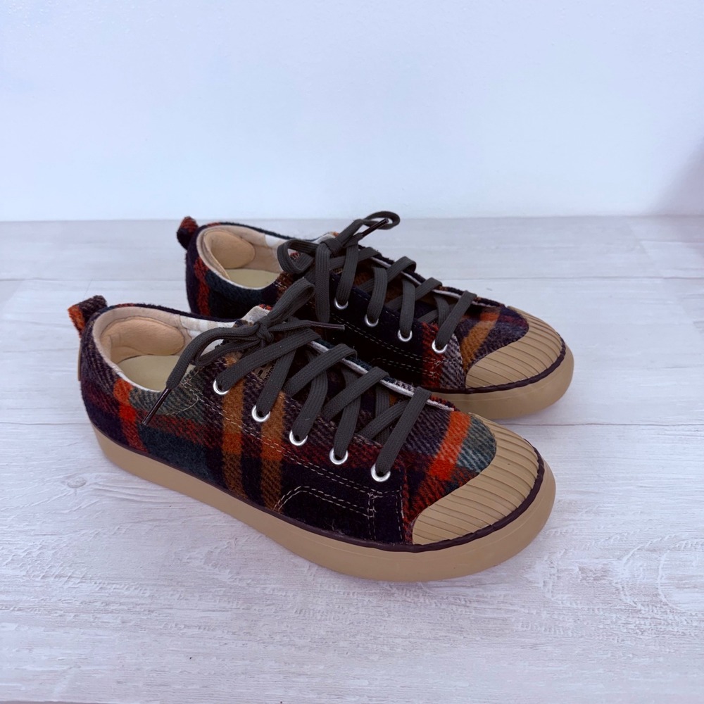 Keen Elsa Fleece Sneaker Womens 8.5 Multi Plaid Wool Lace Up Rubber Toe Comfort